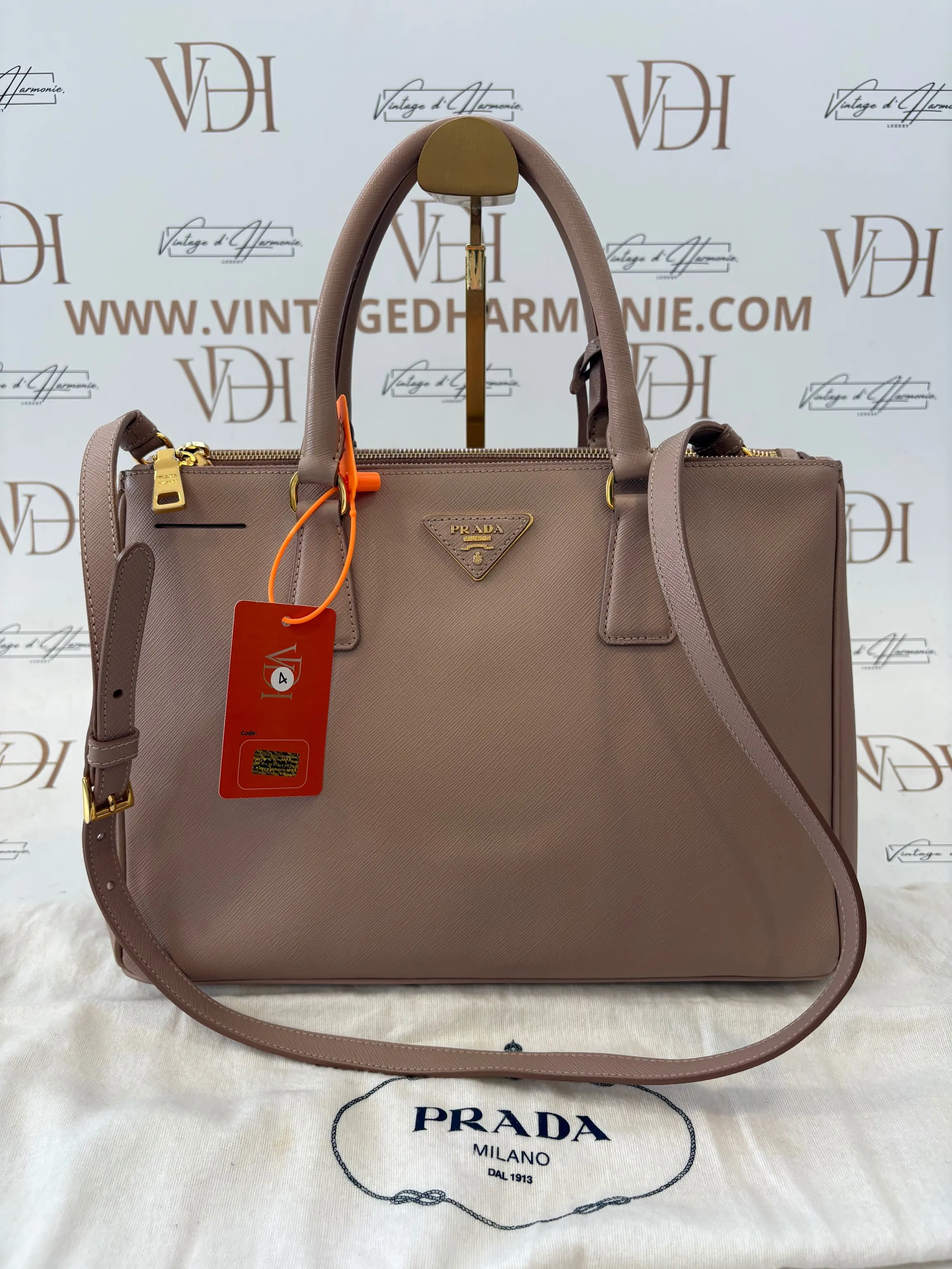PRADA GALLERIA