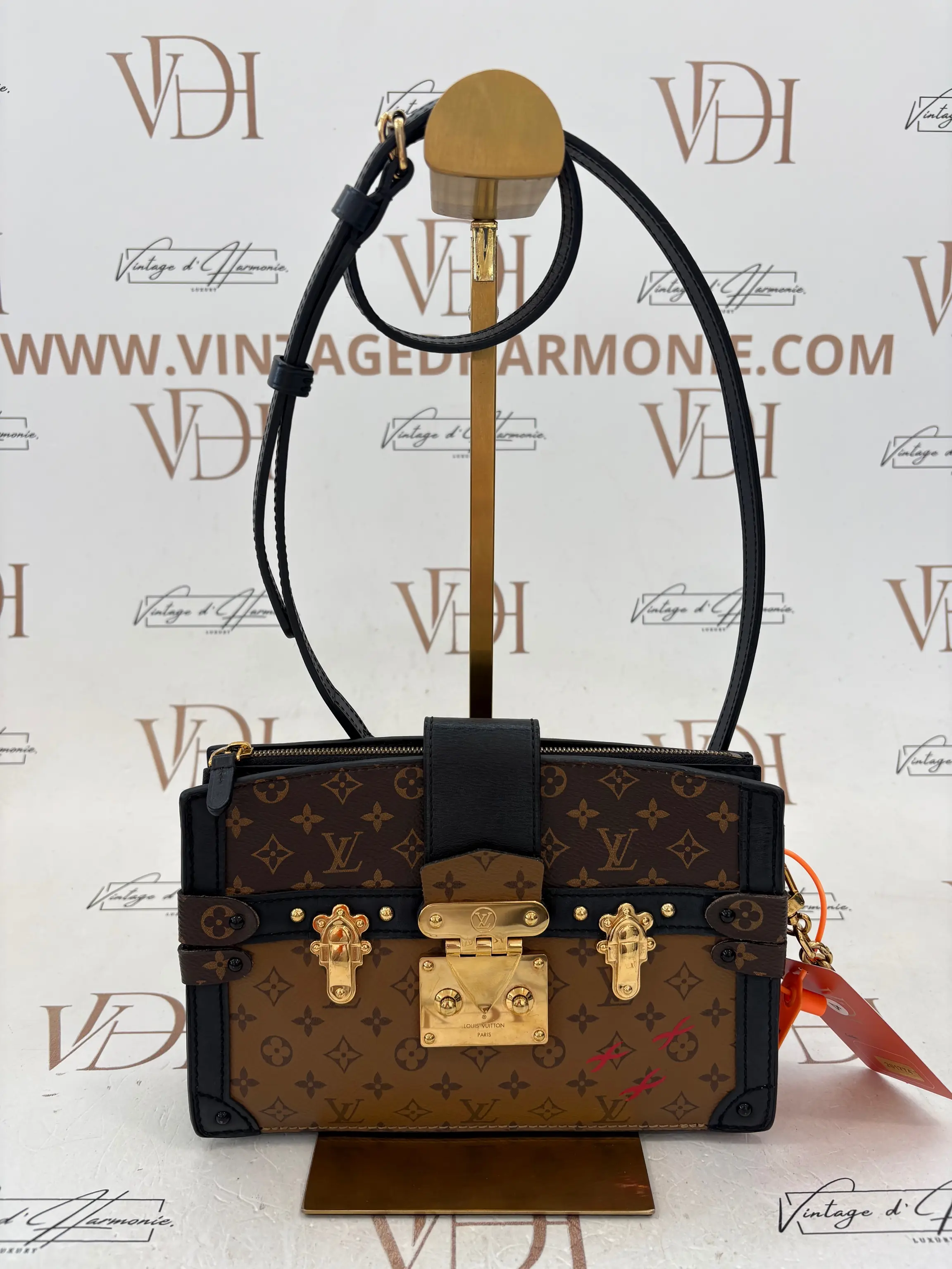LOUIS VUITTON (LV) TRUNK CLUTCH