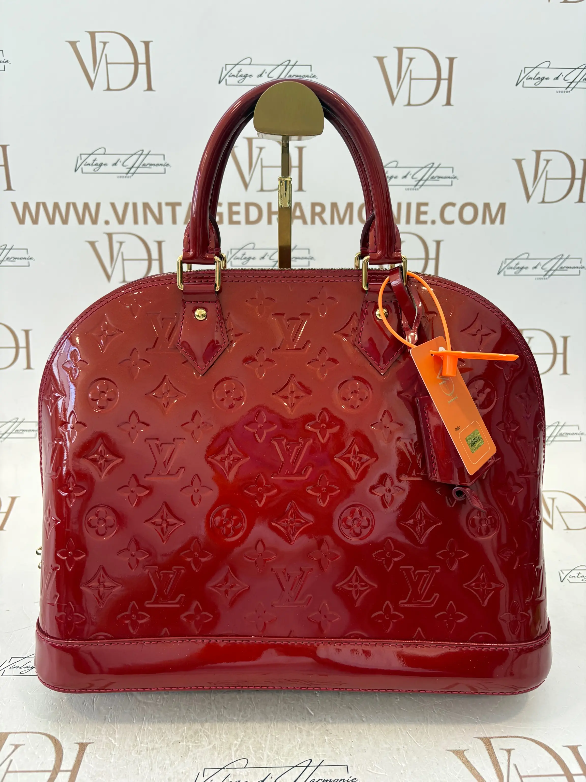 LOUIS VUITTON ALMA