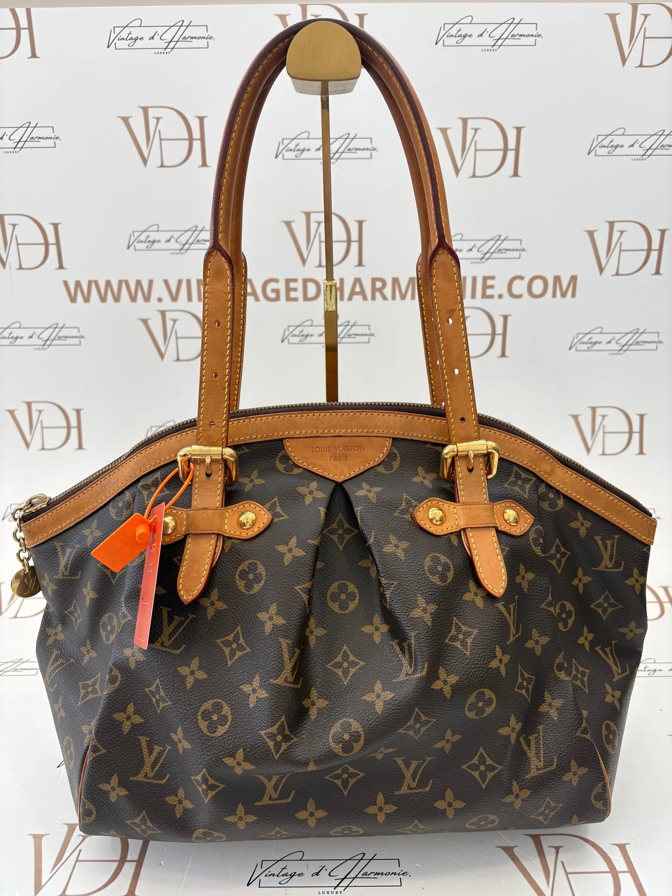 LOUIS VUITTON TIVOLI GM