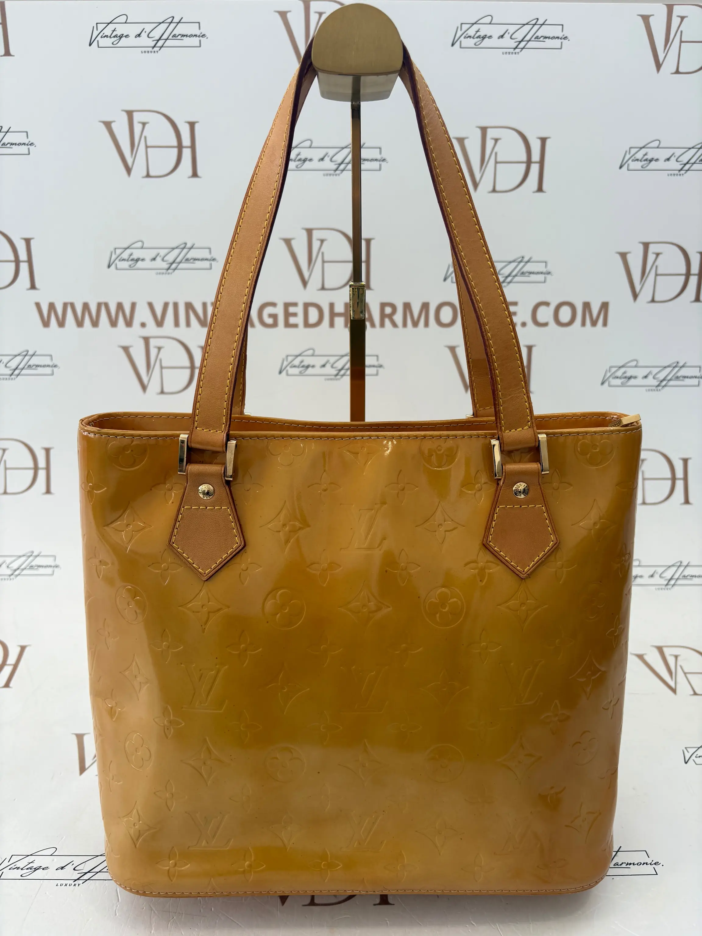LOUIS VUITTON  HOUSTON