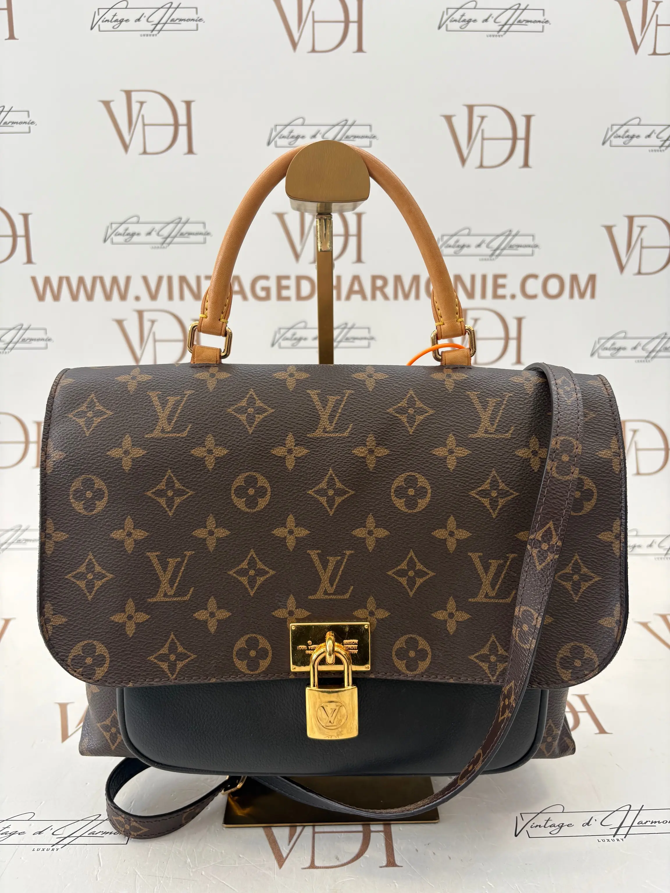 LOUIS VUITTON MARIGNAN