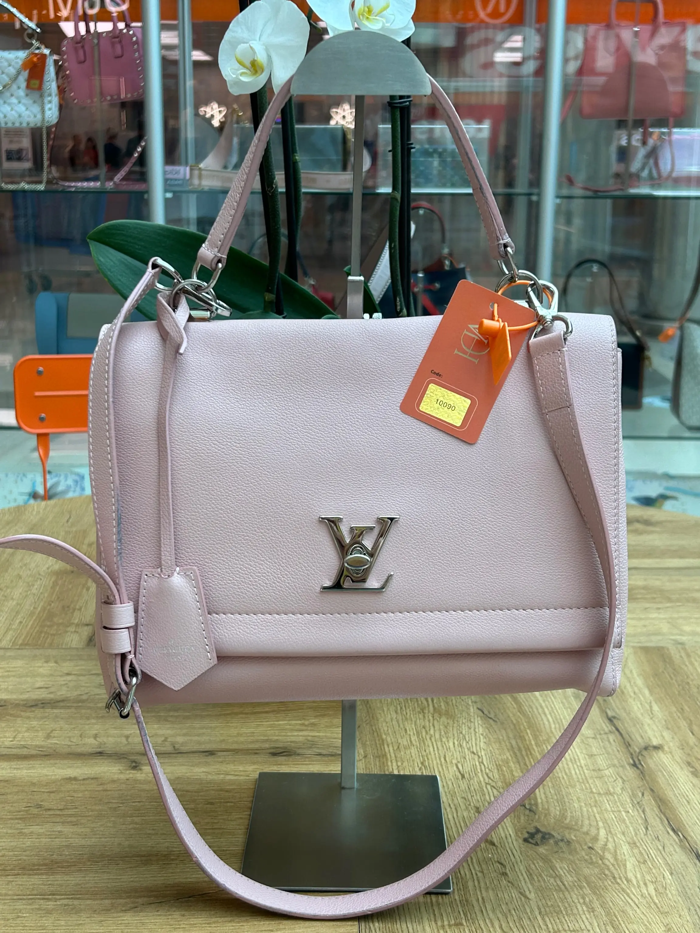 LOUIS VUITTON CON TRACOLLA