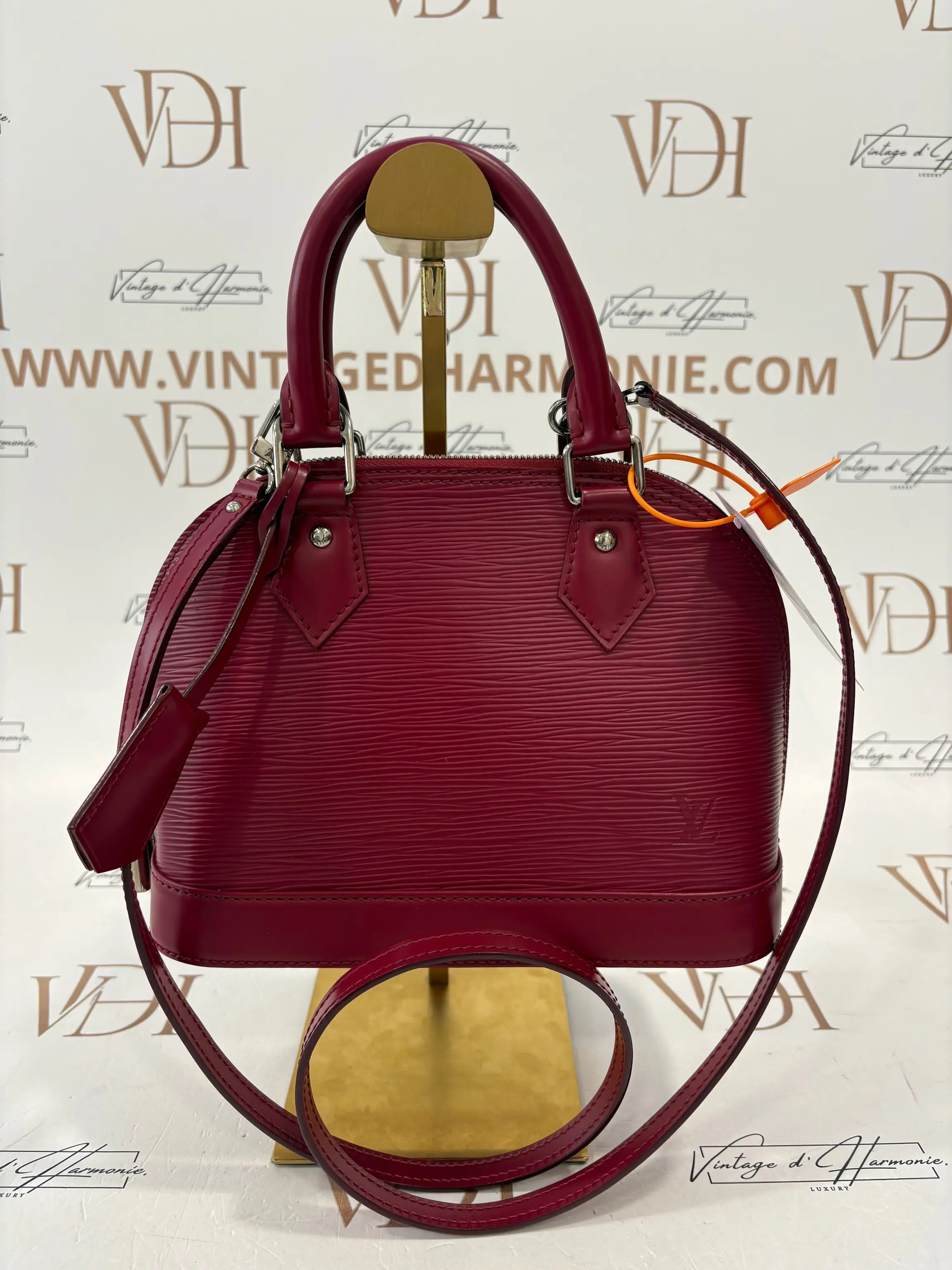 LOUIS VUITTON ALMA BB