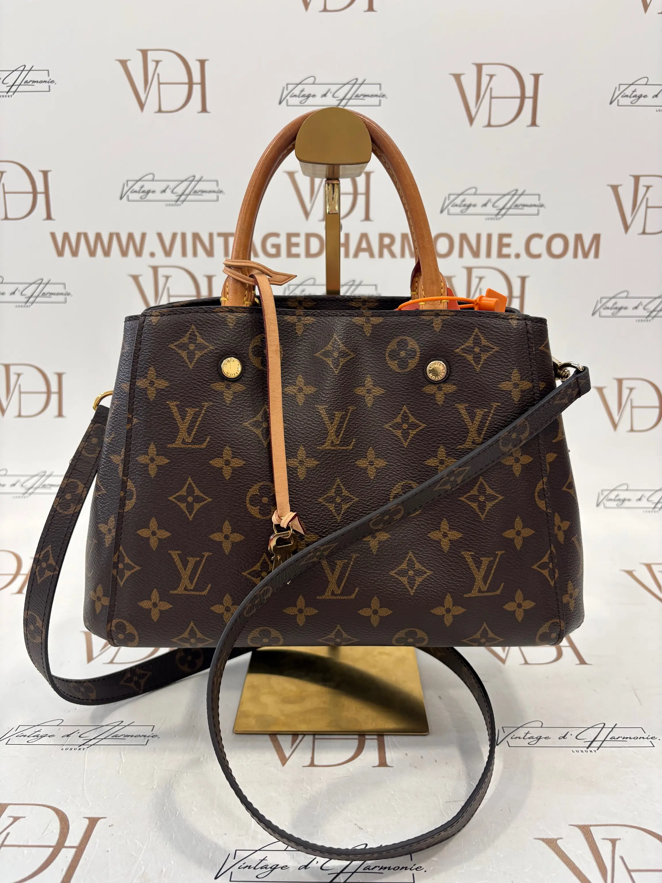 LOUIS VUITTON MONTAIGNE