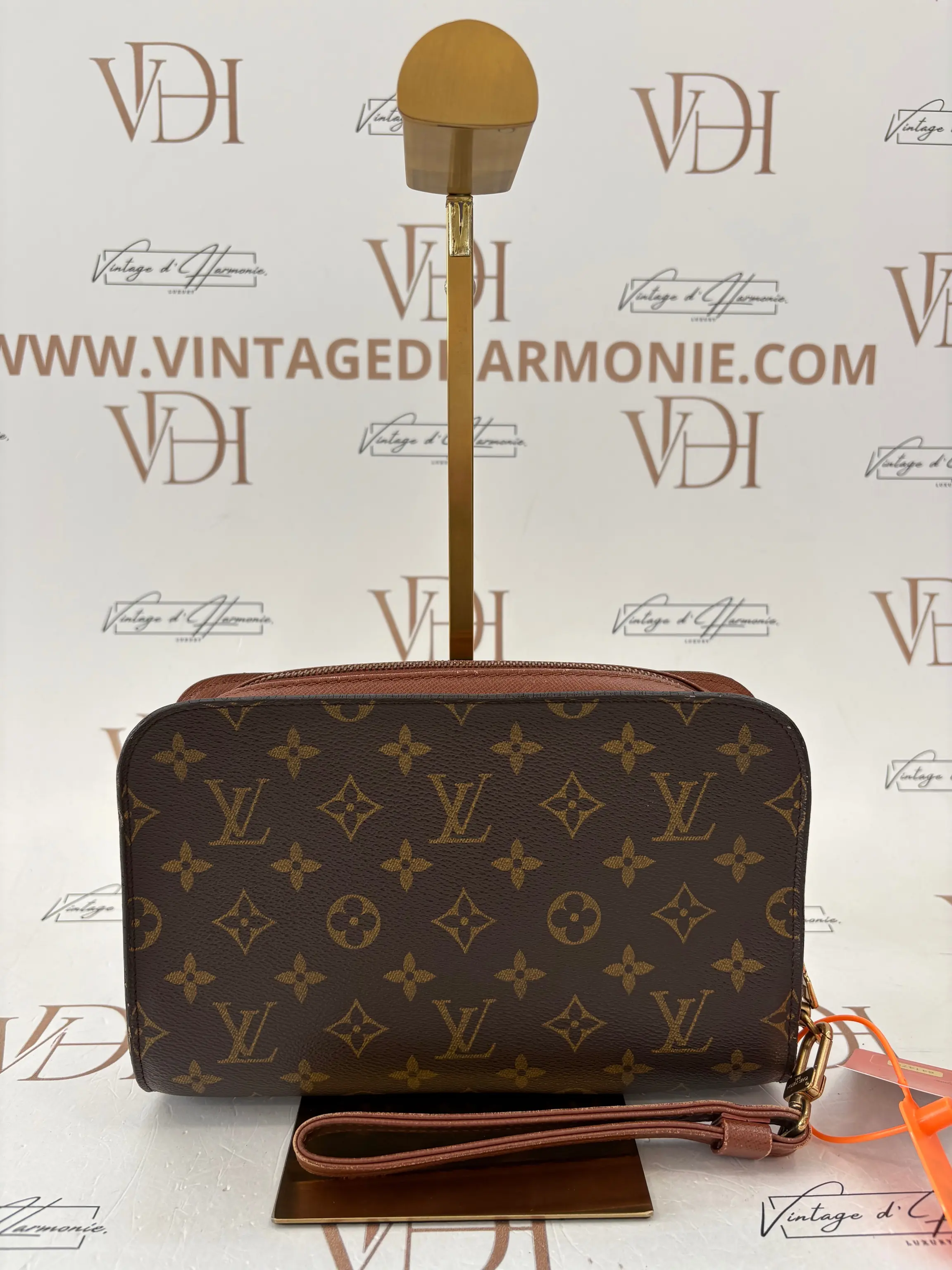 LOUIS VUITTON ORSAY