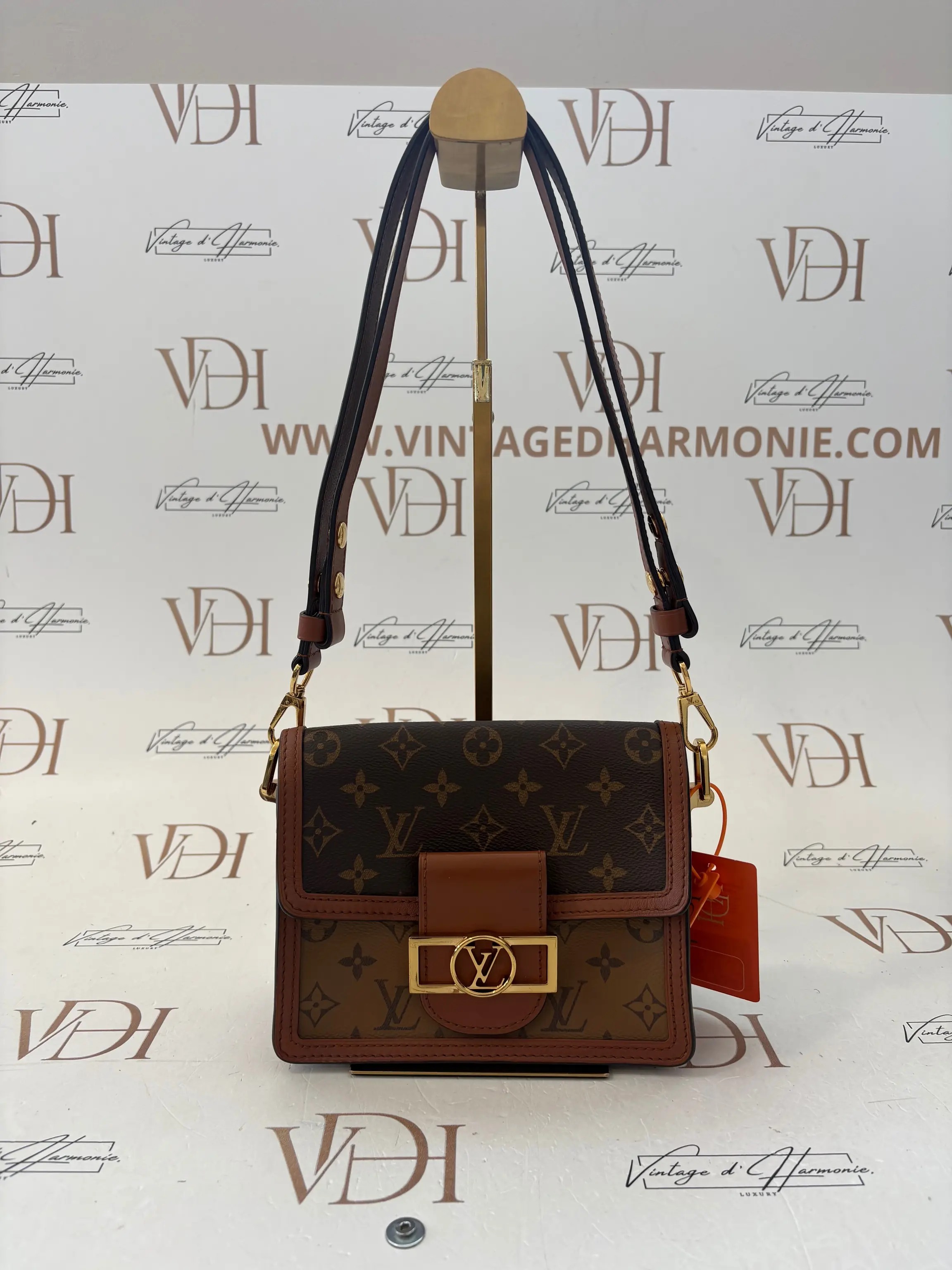 LOUIS VUITTON DAUPHINE CON TRACOLLA