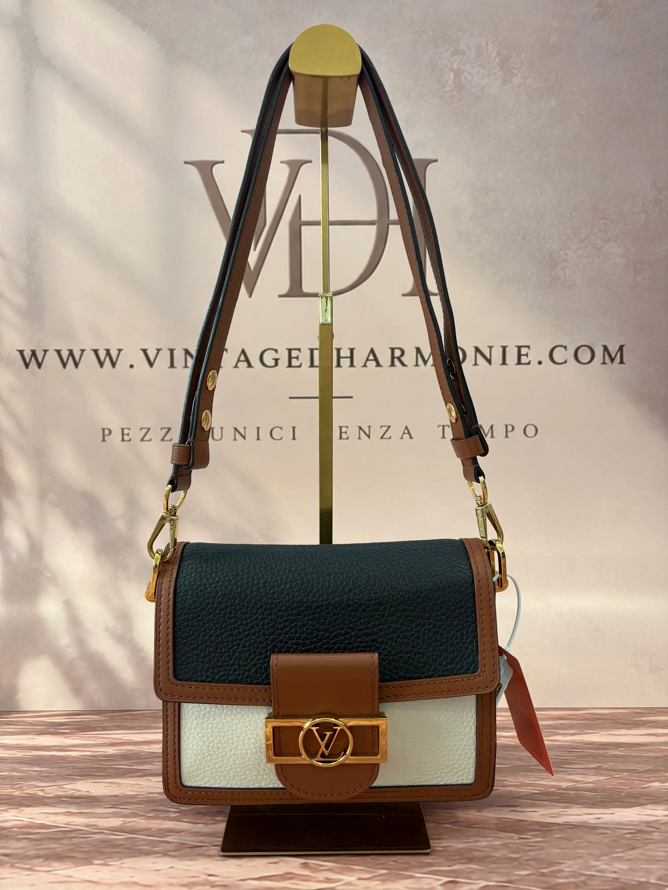 LOUIS VUITTON DAUPHINE