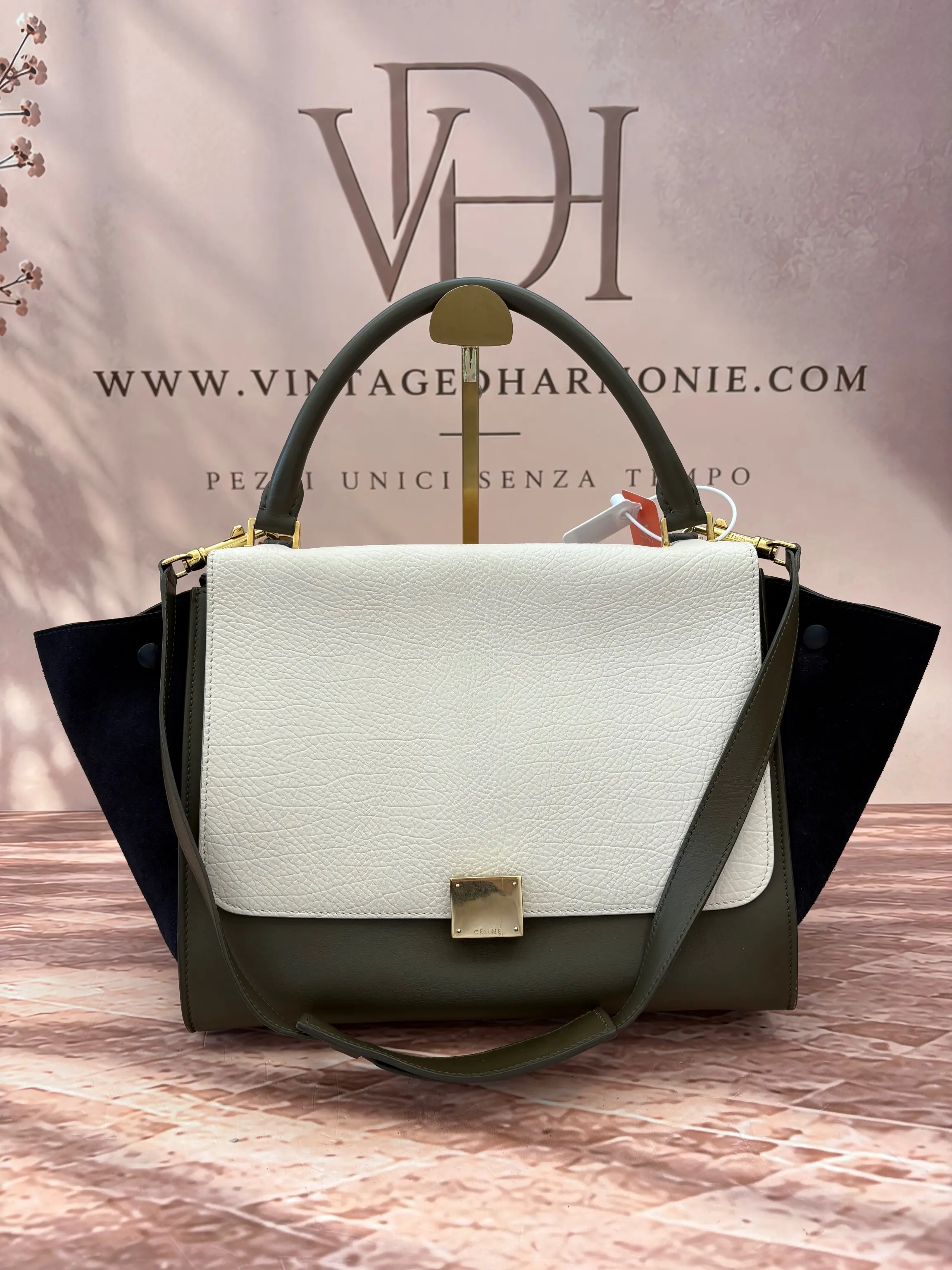CELINE TRAPEZE