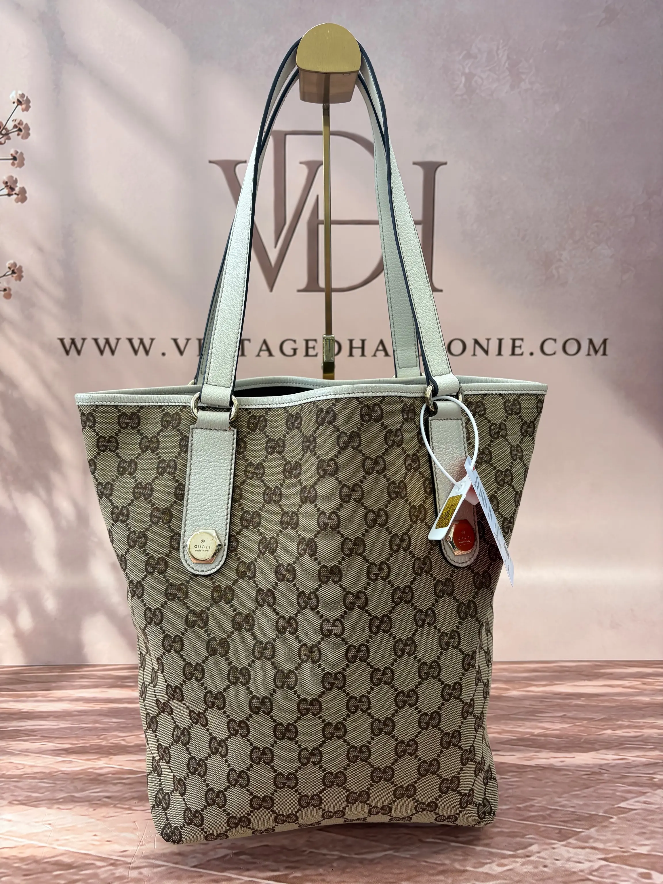 GUCCI