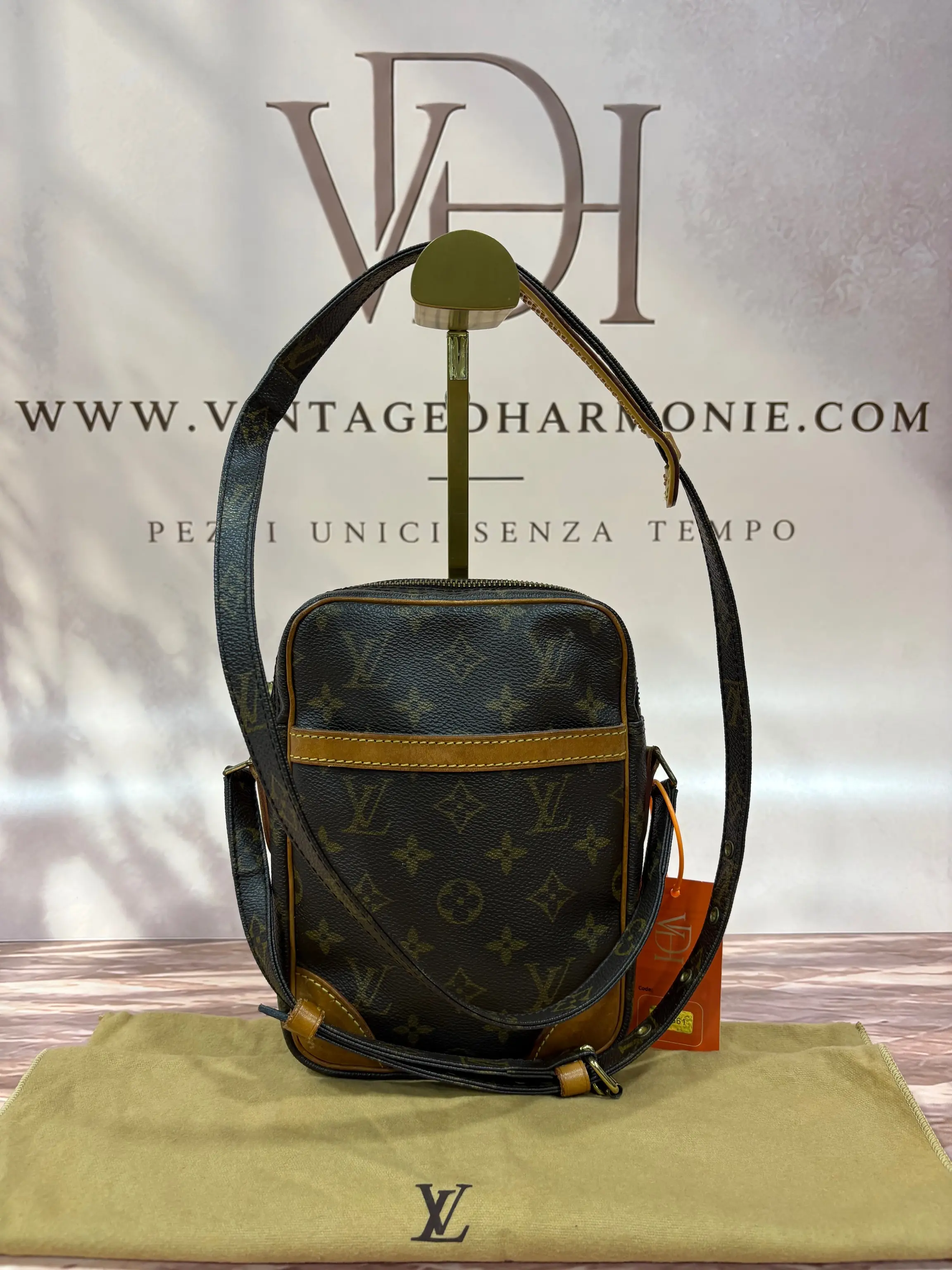 LOUIS VUITTON DANUBE